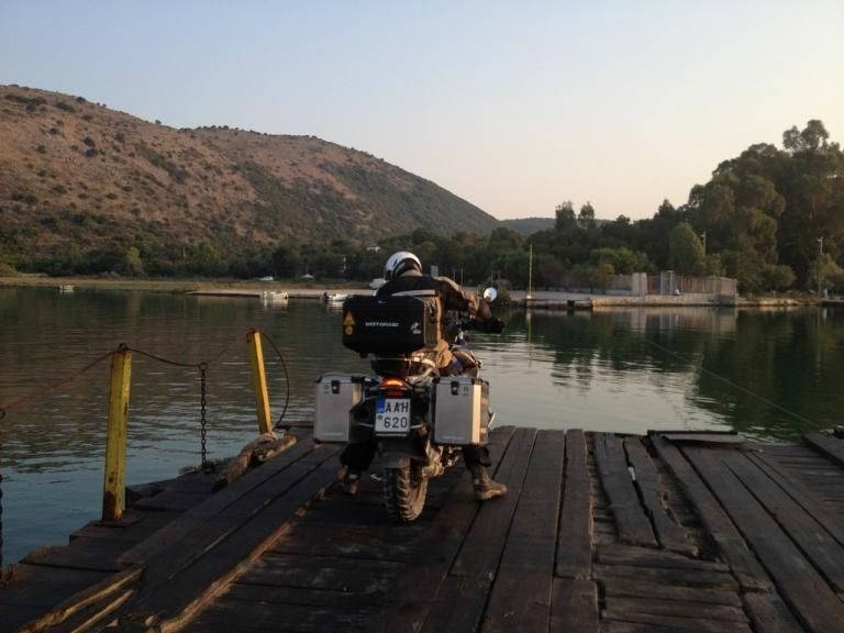 konispol-bundrit-wooden-ferry--